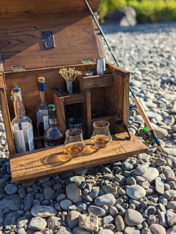 The "Friendmaker" Portable Bar - Tobacco Brown